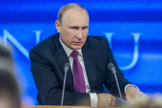 Vladimir Putin a câştigat un nou mandat în Rusia! Diferenţă covârşitoare, prezenţă record la vot