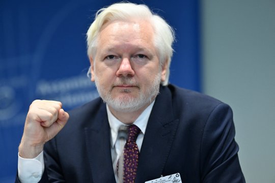 Primul discurs a lui Julian Assange după eliberarea din închisoare: ”A trebuit să pledez vinovat pentru că am făcut jurnalism”