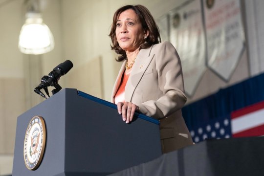 Kamala Harris a strâns donații de 1 miliard de euro. Suma adunată de când a intrat în cursa prezidențială