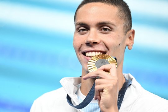 Motivul pentru care David Popovici a renunțat la mașinile primite cadou de la Ion Țiriac