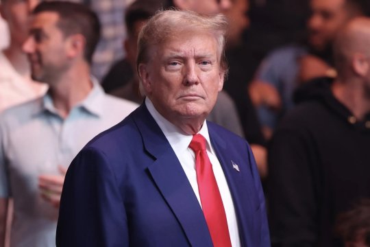 Donald Trump, moment neașteptat la finalul unui miting electoral. Republicianul a dansat timp de 40 de minute