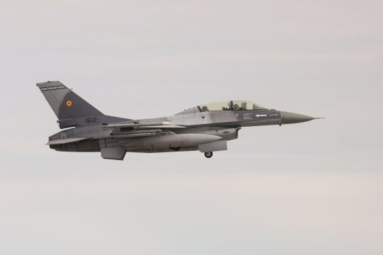 O nouă alertă aeriană declanșată azi-noapte. ”O țintă aeriană de mici dimensiuni” a intrat pe teritoriul României în zona Gura Portiței până spre localitatea Cogeleac