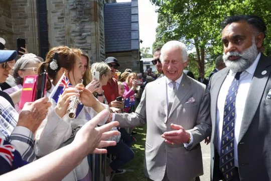 Regele Charles al III-lea, prima vizită externă, după ce a fost diagnosticat cu cancer. Monarhul britanic a participat la o slujbă religioasă, în Australia