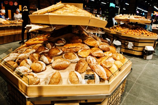 Nouă scumpire la pâine. Câți bani vom scoate din buzunare pentru o franzelă în perioada următoare