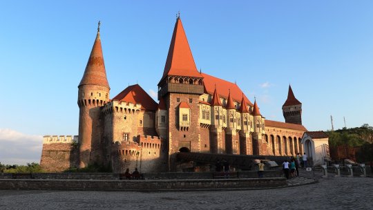 Castelul Corvinilor, tarife și program de vizitare. Povestea celui mai vizitat obiectiv turistic din Transilvania