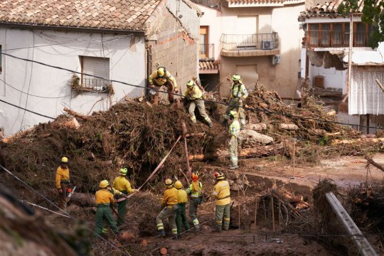 Cinci români, dați dispăruți după inundațiile din Spania. MAE a făcut un anunț de ultimă oră despre situația care a afectat sud-estul țării