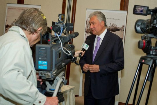 Adriean Videanu este ”pensionarul” prins pe aeroportul din Munchen cu bijuterii de 650.000 de euro. Ce explicație a dat fostul ministru
