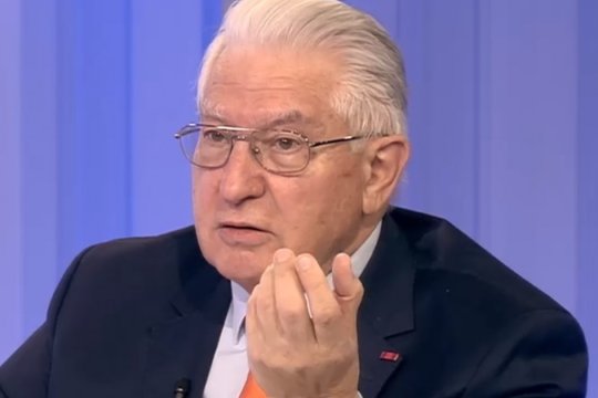 Doctorul Vlad Ciurea a spus care este fructul ce trebuie consumat toamna. Păstrează creierul sănătos