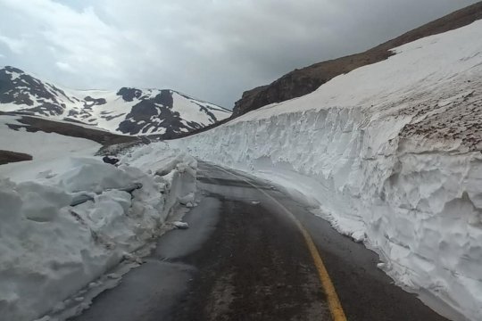Circulația pe Transalpina, între Rânca şi Curpăt, închisă începând de luni. CNAIR a făcut anunțul