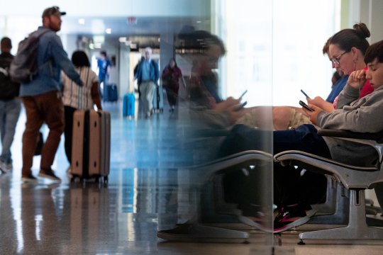 MAE, avertizare de călătorie pentru românii care vor să meargă în Italia! Transportul în comun, afectat de greva generală