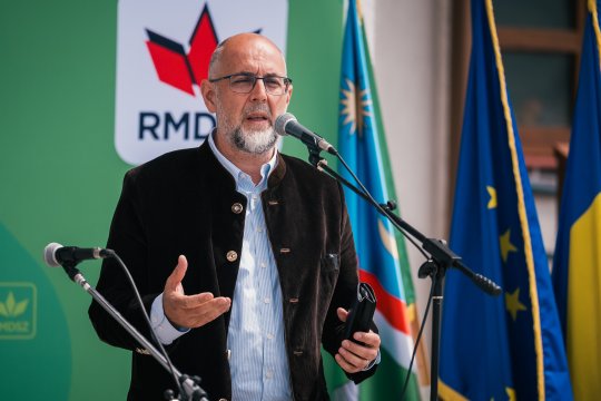 Cine este Kelemen Hunor, candidat la alegerile prezidențiale 2024, din partea UDMR. Funcții, avere și CV