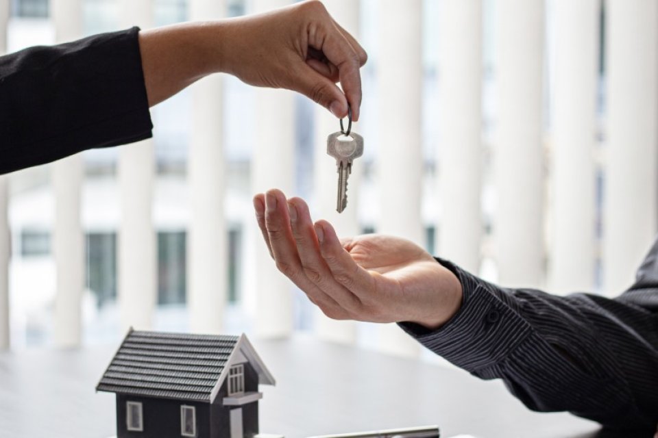 Amenzi de până la 4.000 de lei pentru locatarii care își închiriază locuințele fără să declare