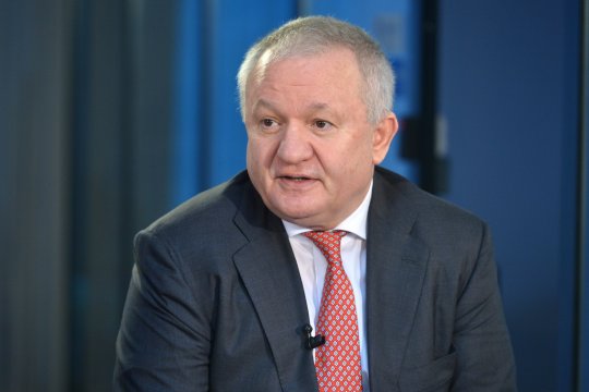 Adrian Porumboiu: ''Să vă spun eu care e problema cu trolii ăștia''. Omul de afaceri, reacție explozivă, în ajunul alegerilor prezidențiale 2024