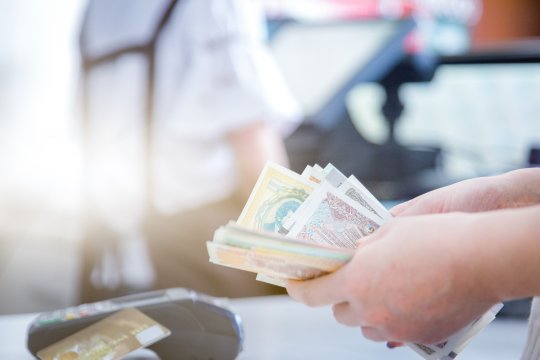 Vești bune pentru părinți. Din ianuarie 2025 cresc alocațiile minorilor