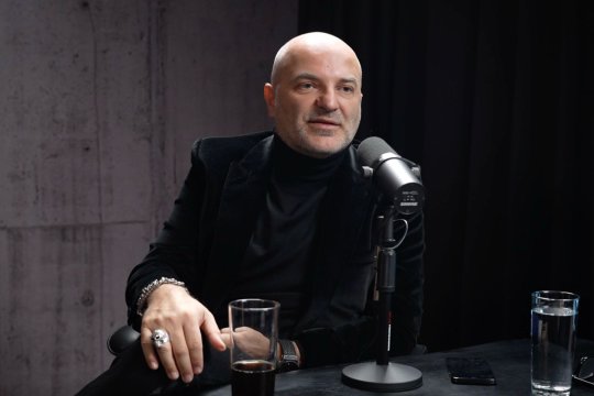 Cum a ajuns Dan Capatos unul dintre cei mai căutați jurnaliști din România. Legătura mai puțin știută dintre el și Ion Cristoiu: ''Era ca un Dumnezeu din ăsta care inventa...''