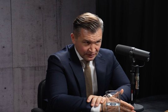 Deputatul Ionuț Stroe dezvăluie cine ar putea fi noul premier al României, de fapt: ”S-a găsit un numitor comun”