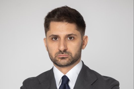 I AM MEDIA, cel mai nou podcast de pe piață. În fiecare vineri, de la orele 19:00, Victor Vrînceanu alături de invitații săi de 5 stele