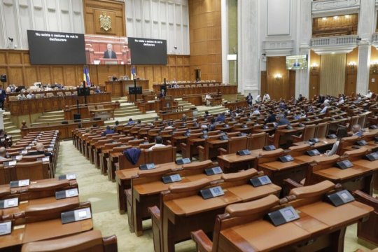 Noii aleși au depus jurământul pentru Camera Deputaților. Cum arată structura, după alegerile parlamentare din 1 decembrie