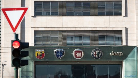 Salariu de 36,4 milioane de euro pentru șeful Stellantis! Care e media salariilor în grupul care deține FIAT, Chrysler sau Jeep