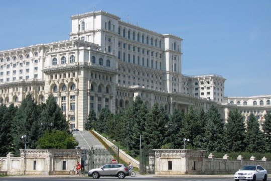 Casa Poporului, program şi tarife de vizitare, în 2024. Ce poţi vedea în Palatul Parlamentului