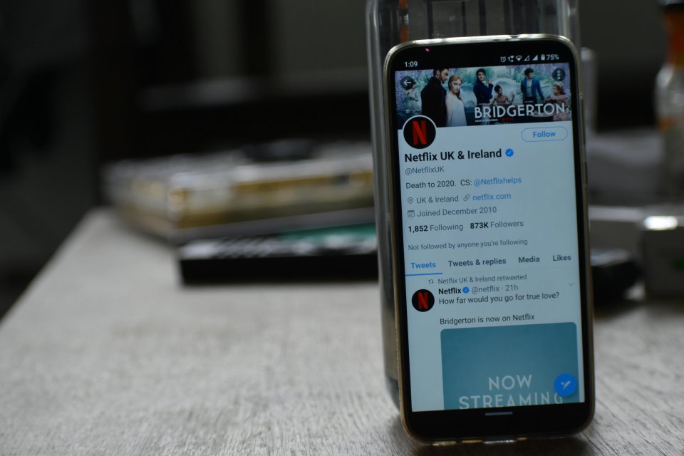 Contul de Twitter al platformei Netflix