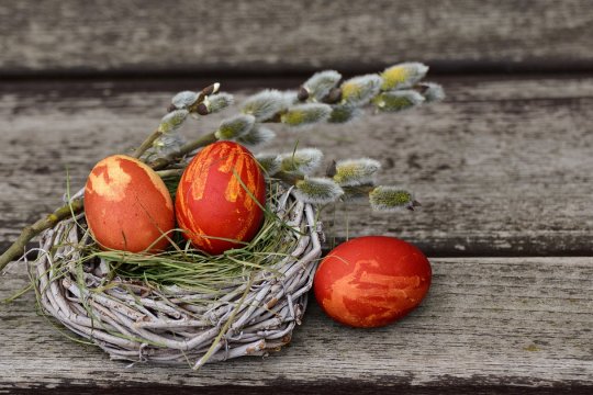 Paştele Catolic 2024. Ce tradiţii şi obiceiuri sunt în această zi, în lumea întreagă