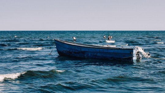 Ultima oră! 3 persoane dispărute în Marea Neagră, după ce s-a scufundat o navă. 8 au fost salvate