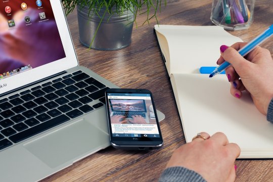 "Butonul" ascuns de la iPhone. Funcţia care te poate ajuta enorm şi nu aveai habar de ea
