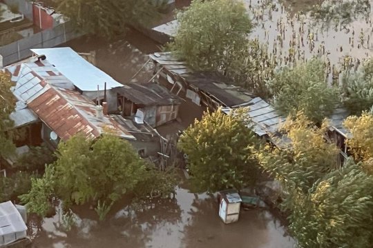 S-a emis cod roșu de inundații în Moldova! Românii au primit atenționarea valabilă până marți, la prânz