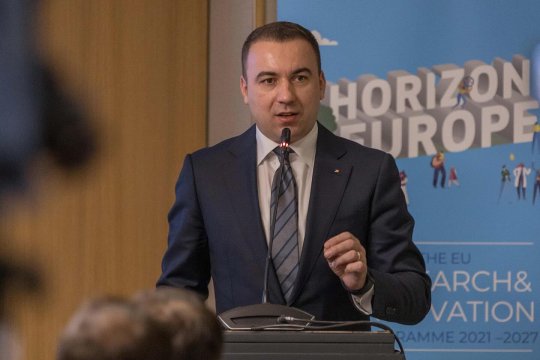 Planuri mari pentru digitalizarea completă a serviciilor publice până în 2027. Anuțul făcut de ministrul digitalizării