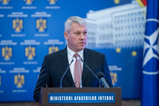 Ministrul de Interne vrea un proiect de lege nou. Acesta ar urma să prevadă clar ce medicamente au voie să ia șoferii, înainte de a urca la volan