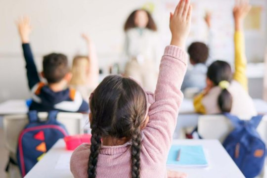 Schimbări semnificative în anul școlar 2024-2025. Ce reguli trebuie să respecte elevii și ce este strict interzis să facă