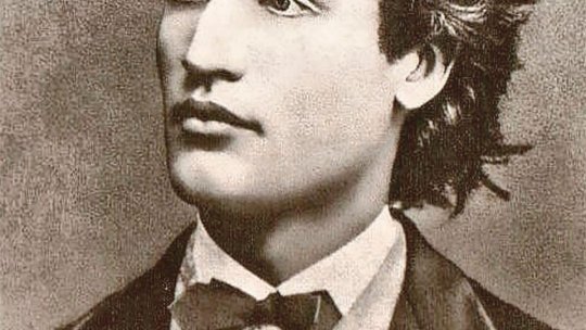 Ce mânca Mihai Eminescu? Marele poet nu refuza niciodată țuica și vinul