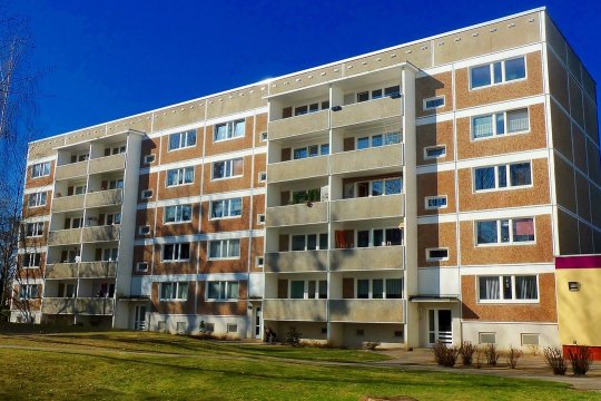 Noi sancțiuni pentru persoanele care locuiesc la bloc. Greșeala care le-ar putea aduce amenzi