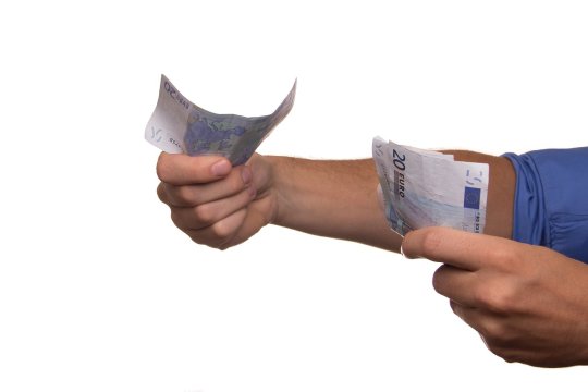 200 lei mărire salarială pentru acești angajați, din 2025