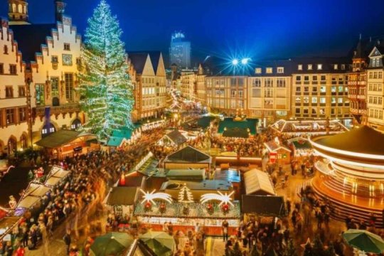Viena, Praga, Budapesta și Sibiu dau startul sărbătorilor. Când se aprind luminițele de Crăciun în marile orașe