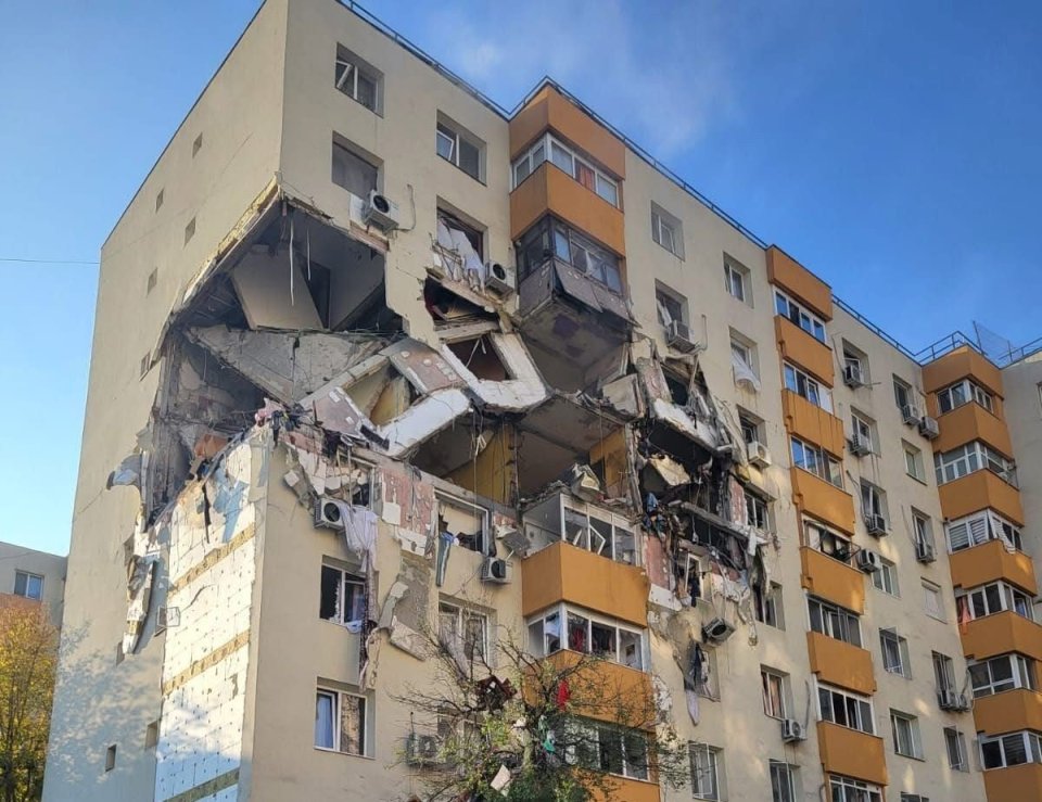 Blocul care a explodat