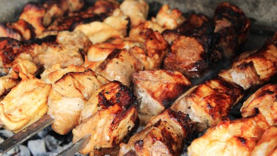 E alertă alimentară în Buzău! Tone de carne de porc au fost retrase de la comercializare