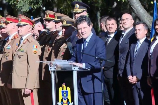 Huiduieli la Iași pentru Nicușor Dan, de Ziua Armatei. Președintele a vorbit despre investițiile în apărare