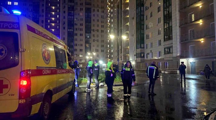 Forțele de intervenție prezente la unul dintre blocurile afectate
