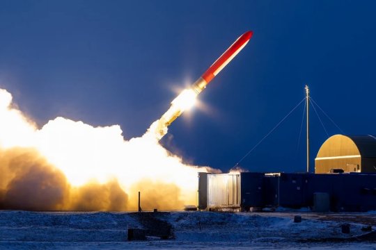 Rusia a anunțat testul rachetei cu propulsie nucleară cu “rază nelimitată”. Ce a spus Putin