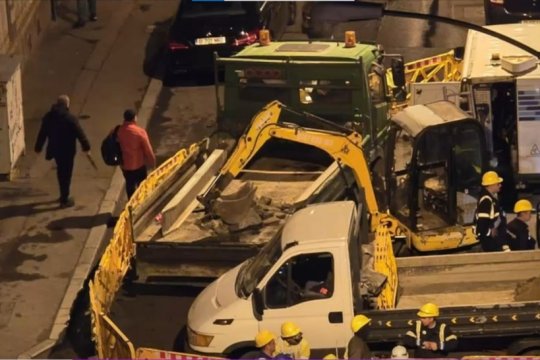 Panică în București! Miros puternic de gaze în centrul orașului, echipele de intervenție au blocat zona