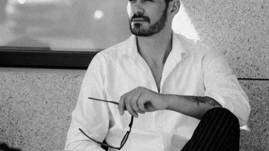 Actorul din “Wednesday” candidează la Primăria Bucureștiului. George Burcea, noul nume din politică