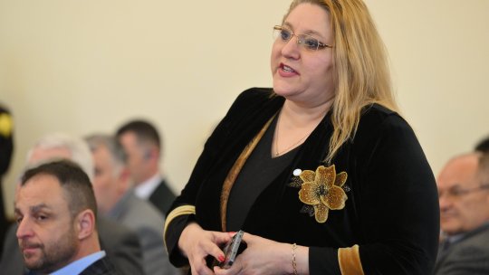 De ce este urmărită penal Diana Șoșoacă. Lista completă a acuzațiilor aduse europarlamentarei