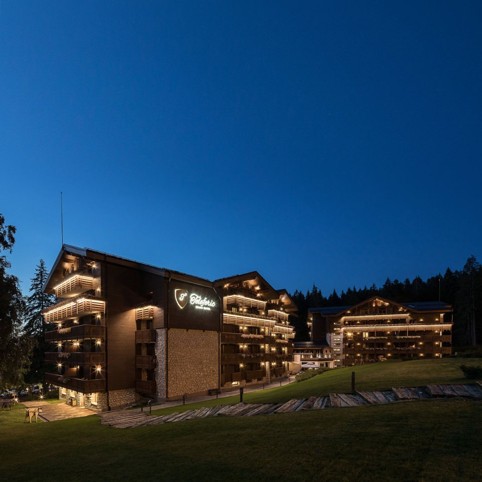 Teleferic Grand Hotel a fost desemnat "Cel mai bun hotel de schi din România"