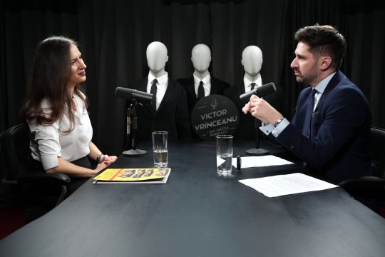 Diferențe uriașe între piața globală și cea românească de artă. Simona Chiș explică care sunt acestea