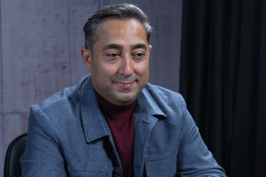 Povestea shaormeriei Băneasa continuă în noul episod al podcastului I AM MEDIA BUSINESS. Gigel Păuneț explică cum a pornit fără bani, dar cu utilaje luate pe datorie