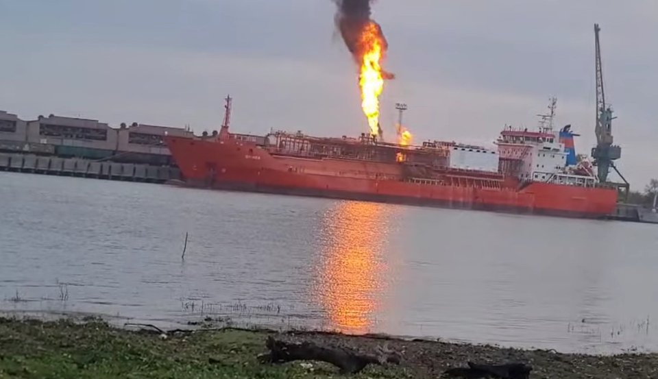 Pericol de explozie pe Dunăre. Locuitorii sunt evacuați