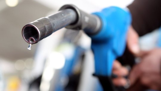 Alertă pe piața carburanților. Ministerul Energiei acuză speculații și cere intervenția Consiliului Concurenței