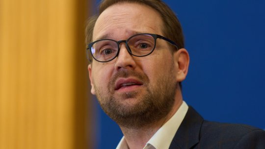 Dominic Fritz respinge acuzațiile legate de numirea Alinei Gîrbea, cumnata lui Drulă: “Un atac jegos și misogin”